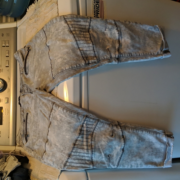 Pants - Picture 1 of 8